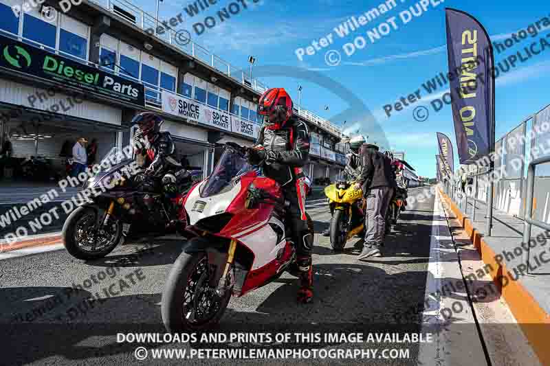 march 2018;motorbikes;no limits;peter wileman photography;portugal;trackday digital images;valencia